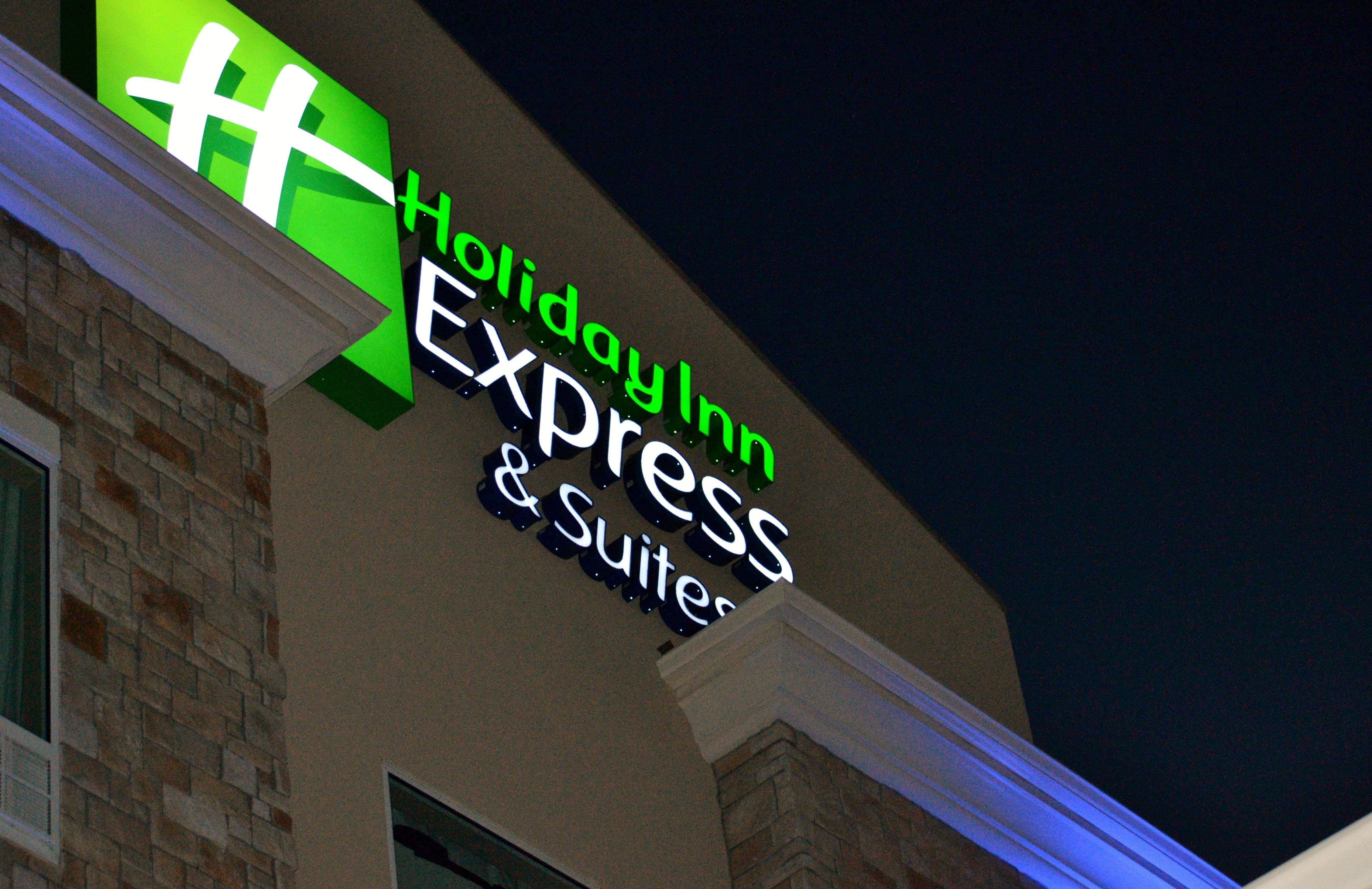 Holiday Inn Express St Joseph St. Joseph Exterior foto